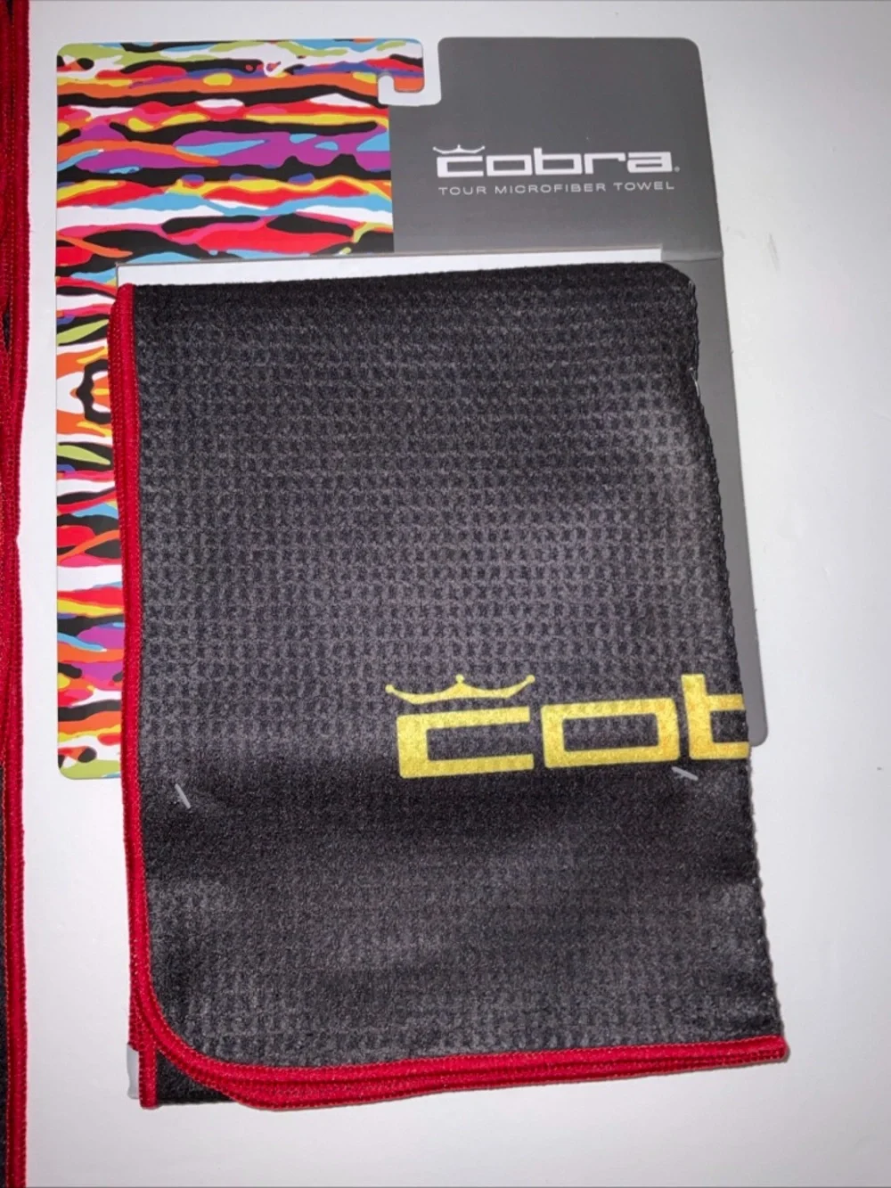 COBRA CRAZY SNAKE MULTICOLOR MICROFIBER GOLF TOWEL 39x14” NWT